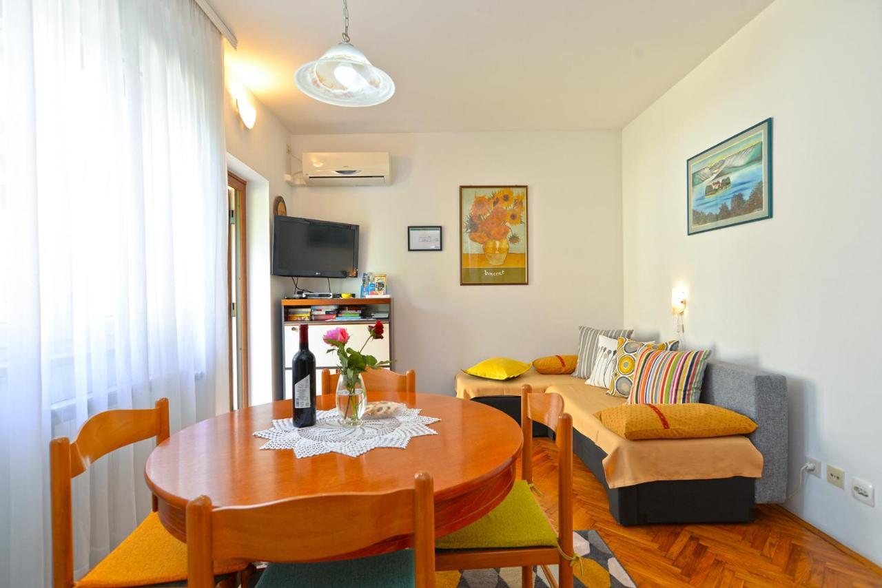 Apartments Marko 1377 포레치 외부 사진