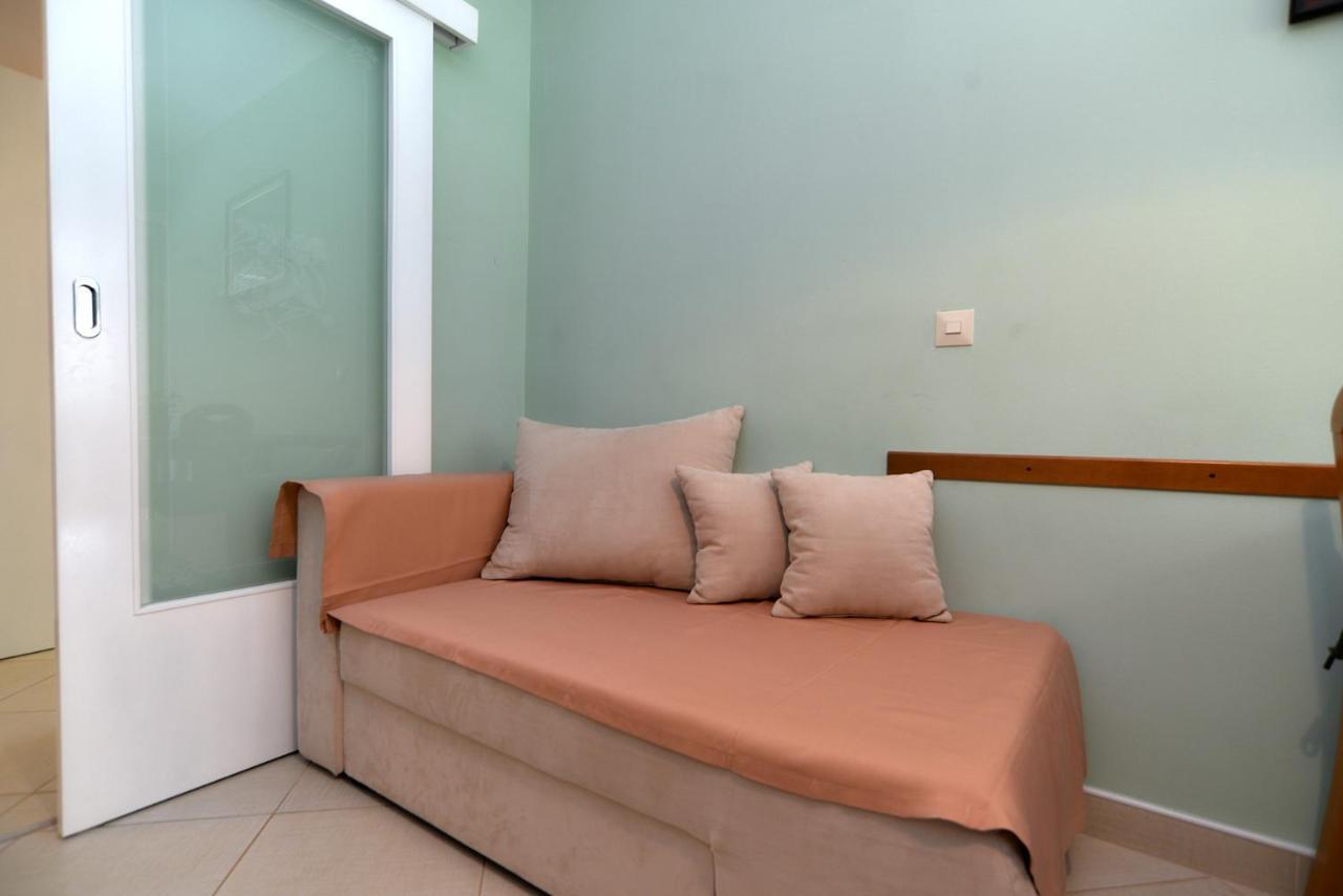 Apartments Marko 1377 포레치 외부 사진
