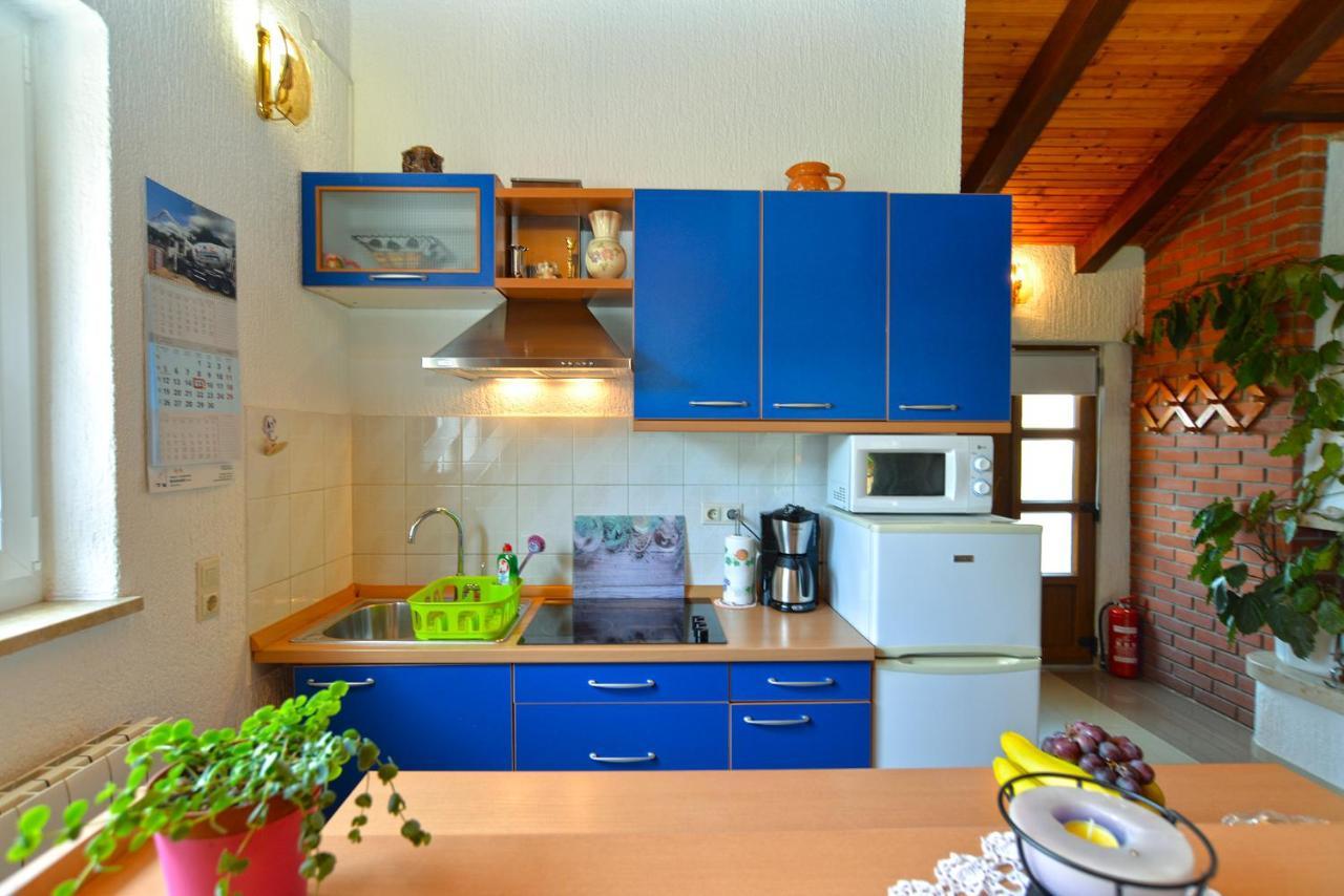 Apartments Marko 1377 포레치 외부 사진