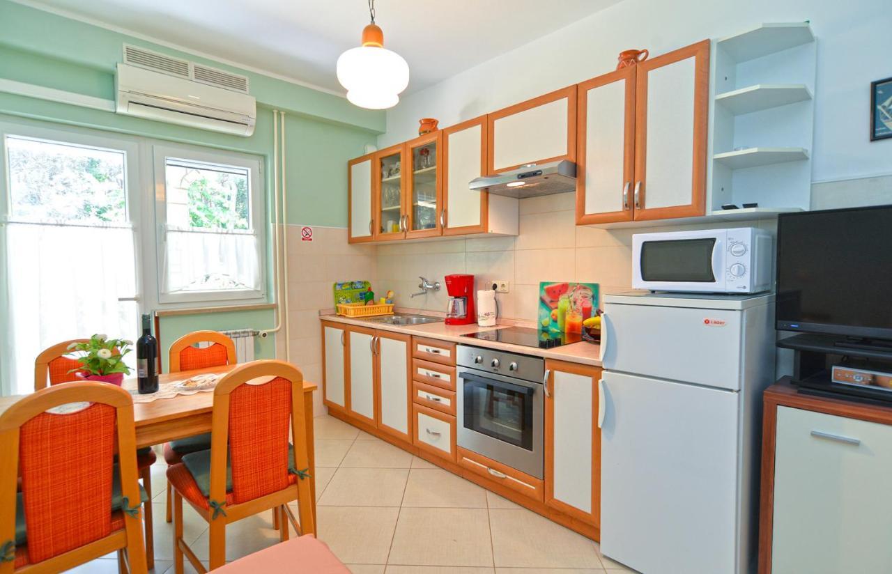 Apartments Marko 1377 포레치 외부 사진